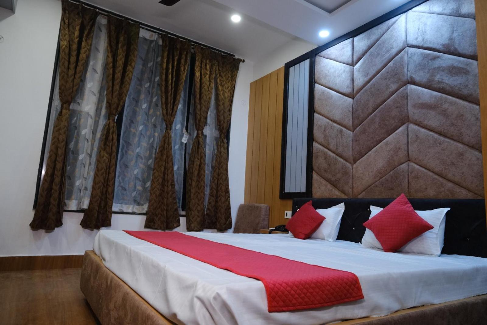 Hotel Golden Continental Deoghar Exterior foto