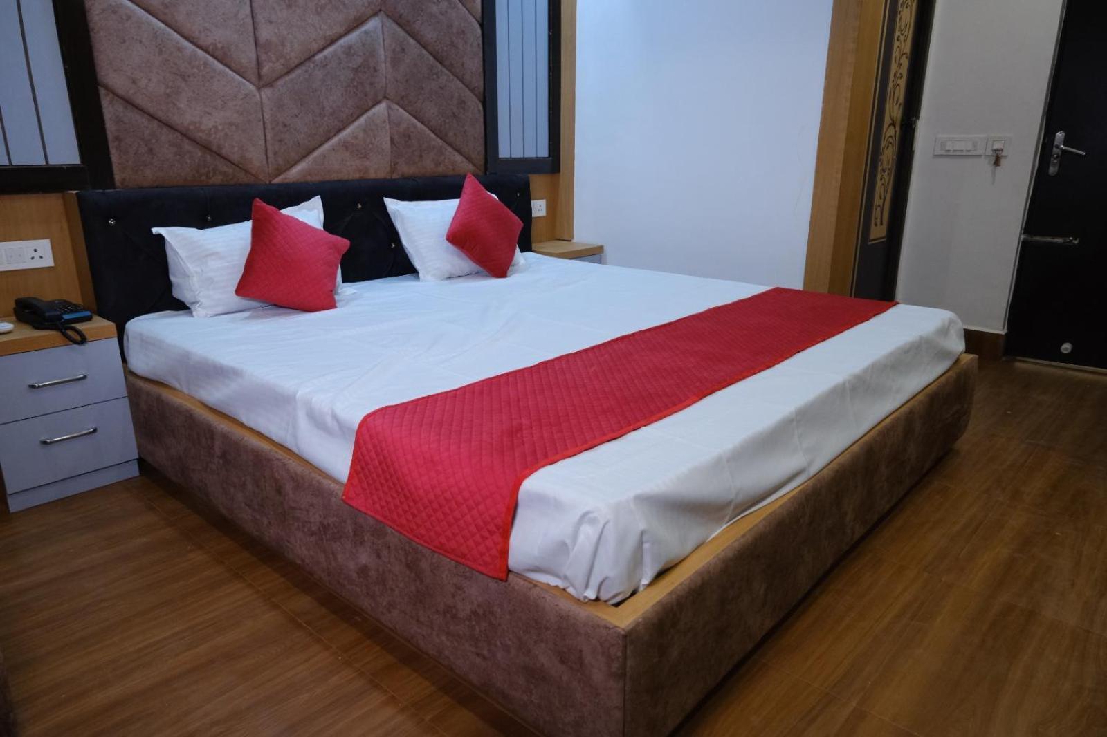 Hotel Golden Continental Deoghar Exterior foto